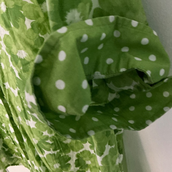 Vintage Green Floral Button-Up Blouse | Short Sleeve Lightweight Top, Size 2XL - Picture 4 of 6